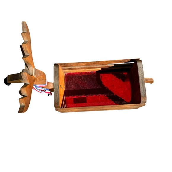 Vintage Wooden Reindeer Box Basket Planter Rudolph With Red Lining - Picture 2 of 7